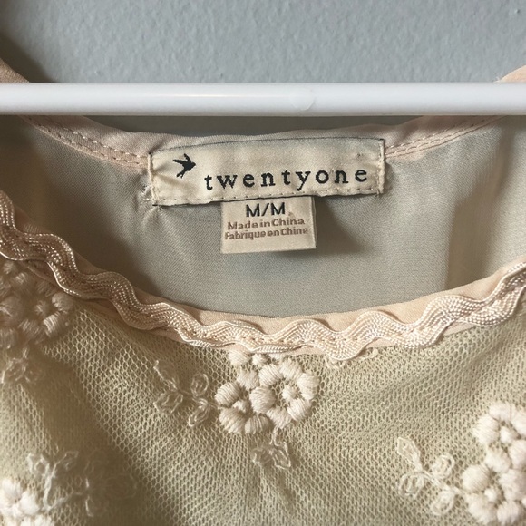 Forever 21 shirt cream colored top! 3/$20! - Picture 3 of 3